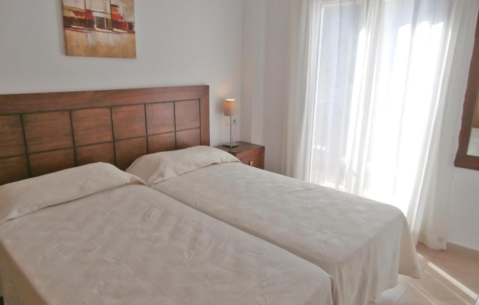 2 Bedroom Beautiful Apartment In Sucina Ngoại thất bức ảnh
